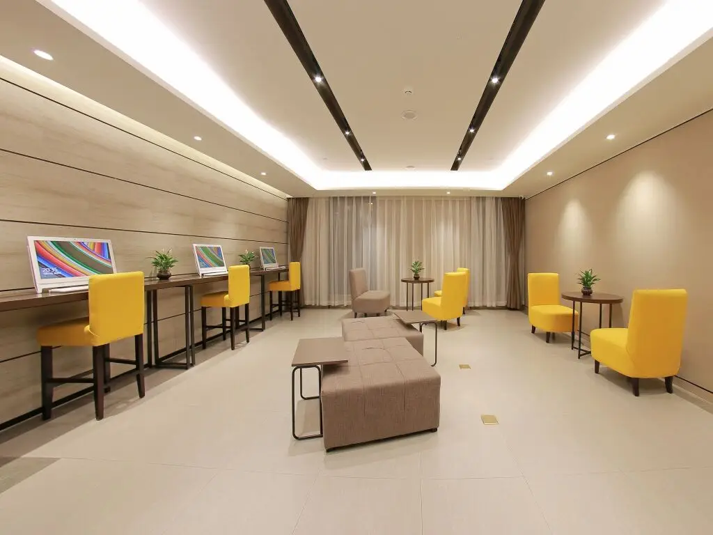 Пекин: Home Inn Plus Beijing Chaoyangmen Beixiaojie