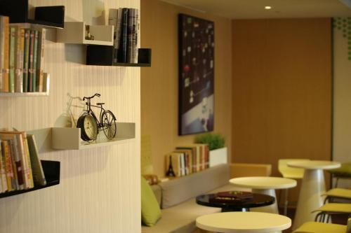 Чунцин: IU Hotel Chongqing Hechuan Ruishan Road Taermen Square