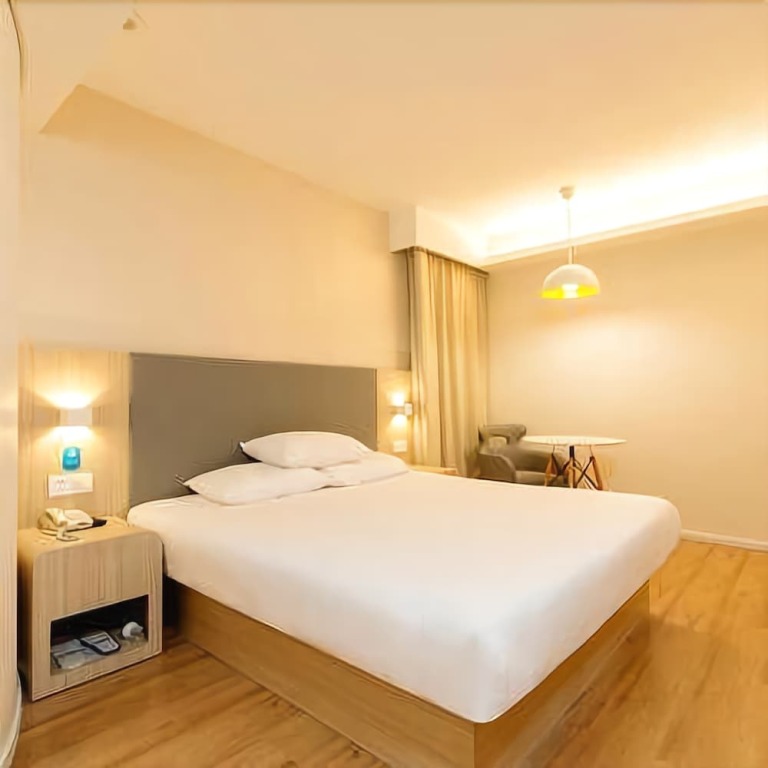 Хайкоу: Hanting Hotel (Haikou Mingzhu Plaza)