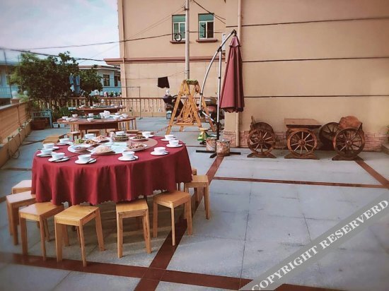 Чжоушань: Chengsi Du's Home Inn
