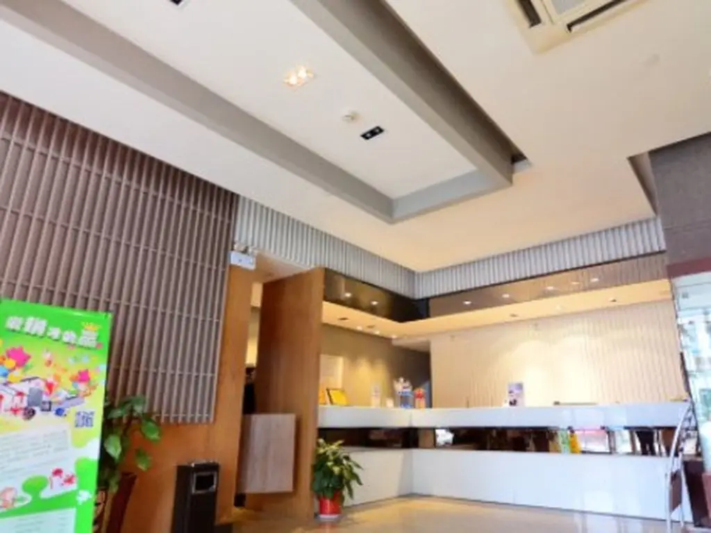 Ухань: Jinjiang Inn Wuhan Optical Valley Financial Harbour Branch