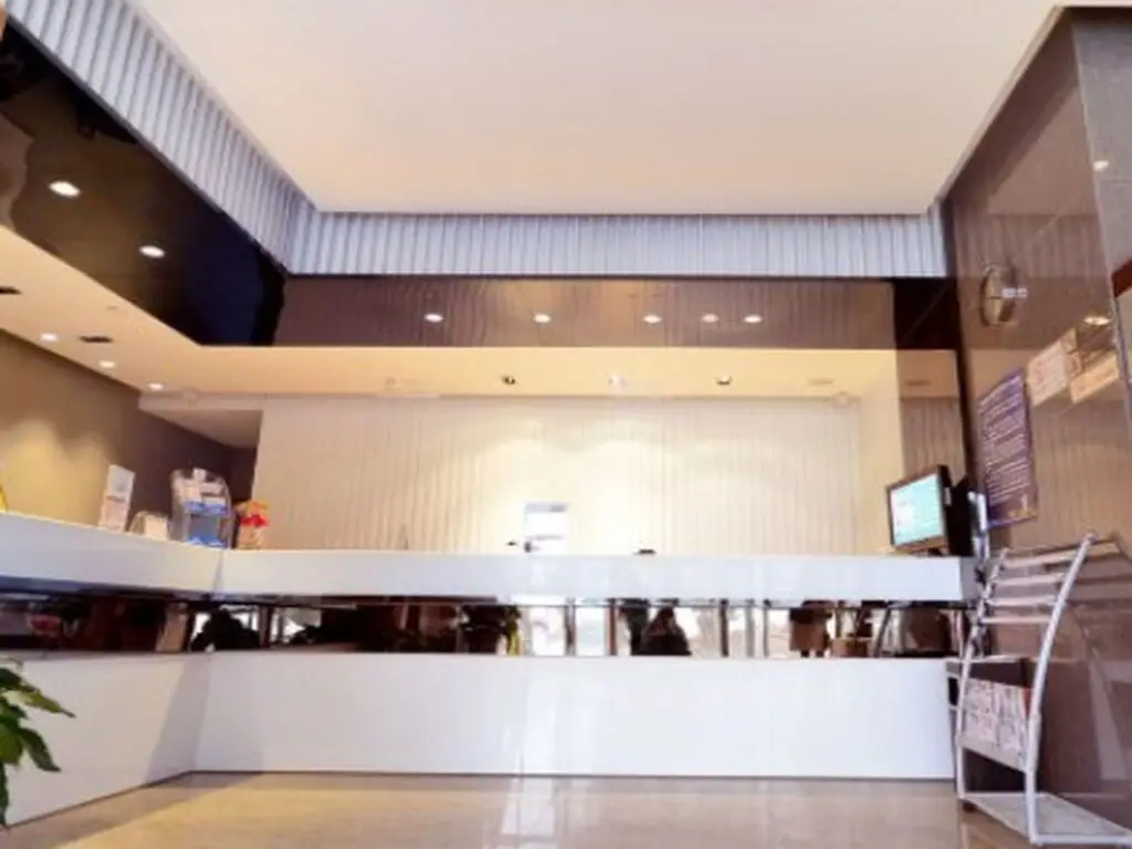 Ухань: Jinjiang Inn Wuhan Optical Valley Financial Harbour Branch