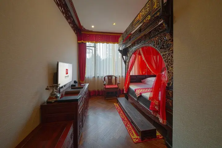 Чэнду: Han Dynasty Boutique