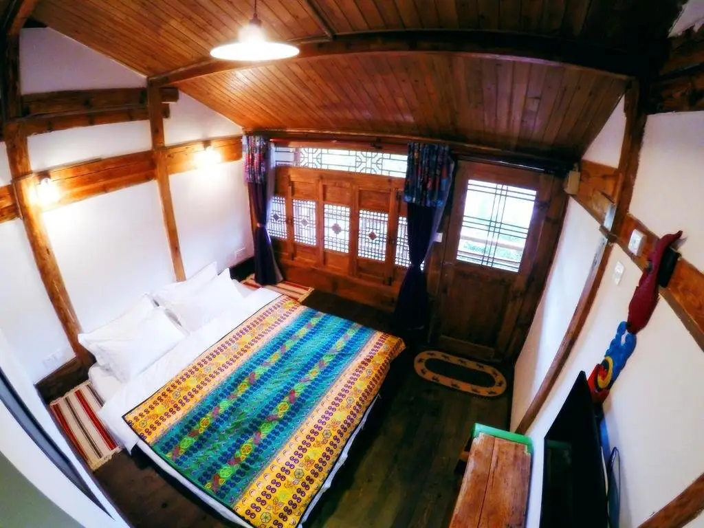 Shaxi Boutique Hostel — фото 1