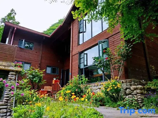Чэнду: Ka Bing Garden Hostel