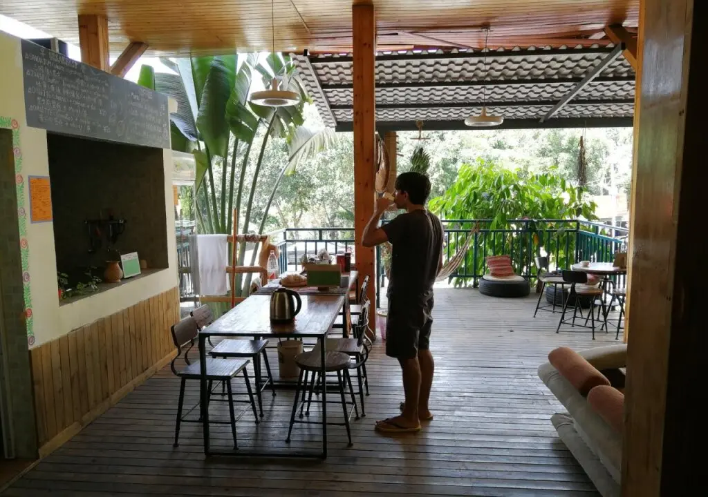 Цзинхун: Wanderlust Hostel