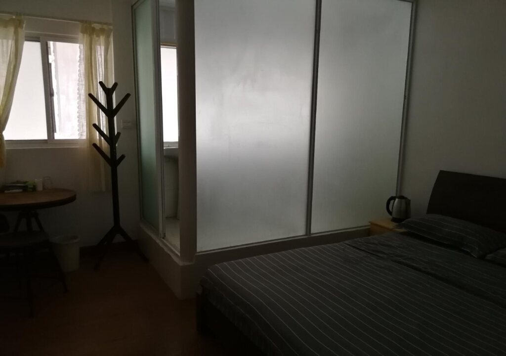 Цзинхун: Wanderlust Hostel