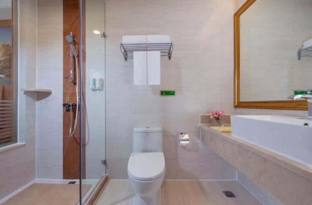 Шэньчжэнь: Vienna Hotel Shenzhen Unitown
