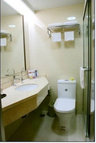 Шанхай: Shanghai Xianghe Business Hotel