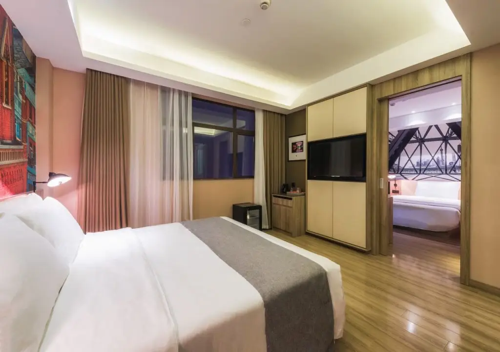Atour Hotel Shanghai International Tourism And Resorts Zone Branch — фото 1