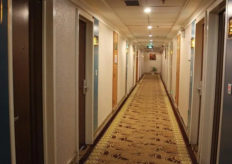Jiaxinyi Hotel (Chongqing Shipingqiao) — фото 1