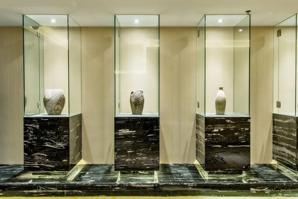 Чэнду: Howdy Smart Hotel Women Shoe City Branch