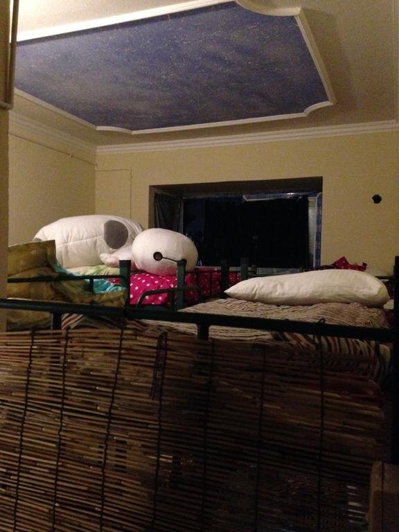 Чунцин: Wind Chimes Inn
