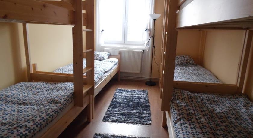 Москва: Hostel Krasnie Vorota