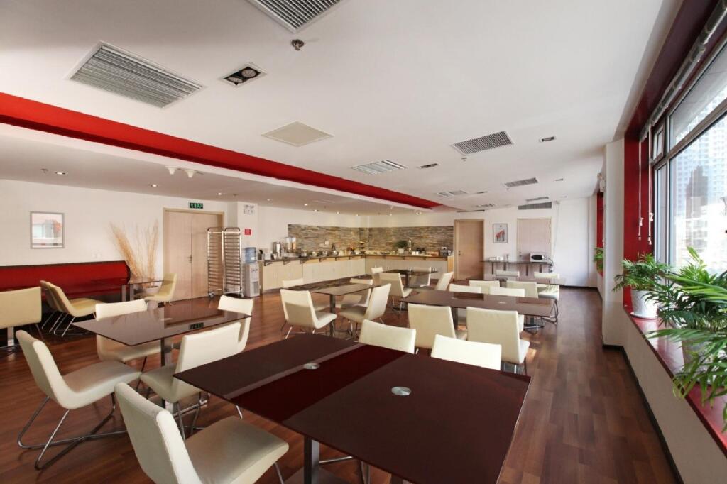 Далянь: Hotel Ibis Dalian Sanba