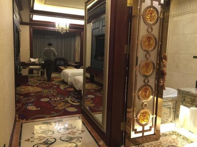 Шицзячжуан: Days Hotel & Suites Jinzheng Shijiazhuang