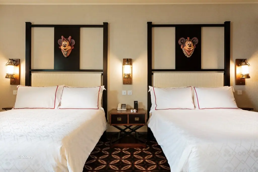 Гонконг: Disney Explorers Lodge