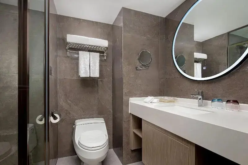 Чэнду: Holiday Inn Chengdu Century City Easttower & Westtower