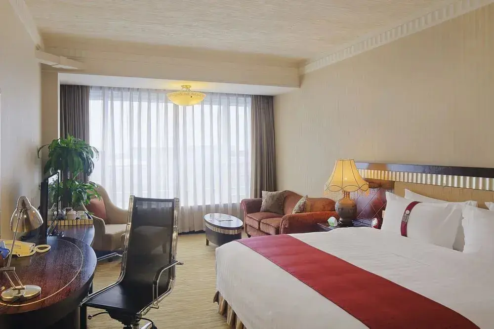 Чэнду: Holiday Inn Chengdu Century City Easttower & Westtower