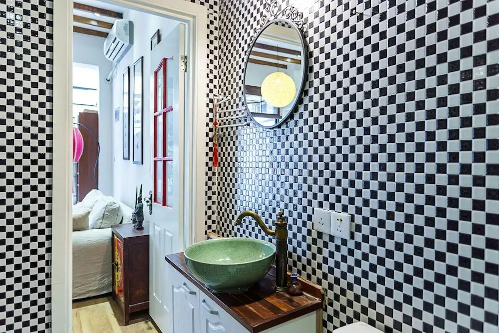 Шанхай: Shanghai Wonderoom Lane house Taiyuan Rd
