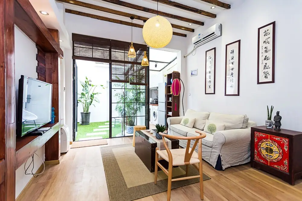Шанхай: Shanghai Wonderoom Lane house Taiyuan Rd