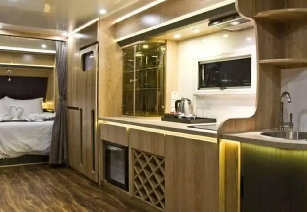 Нинбо: XFY Caravan