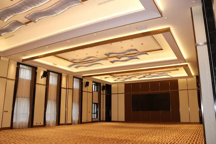 Баодин: Zhuo Run Hot Spring Jian Guo Hotel