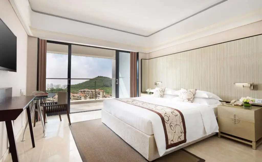 Санья: Ziyue Conifer Suite Hotel Sanya