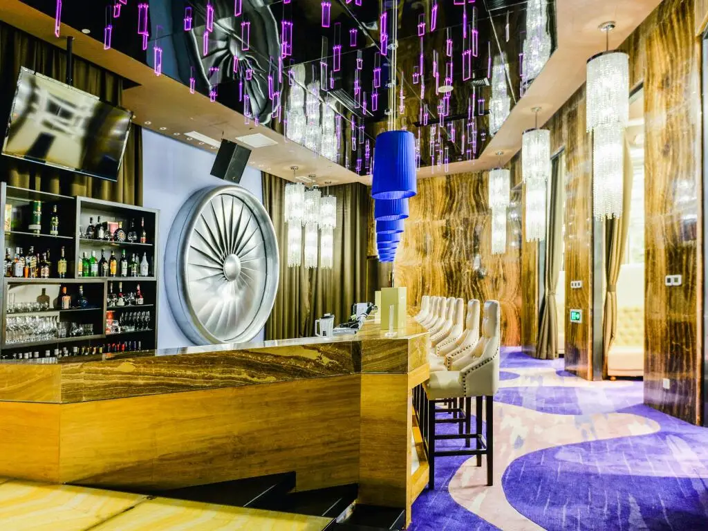Шанхай: Shanghai Hongqiao Airport Boyue Hotel - AirChina