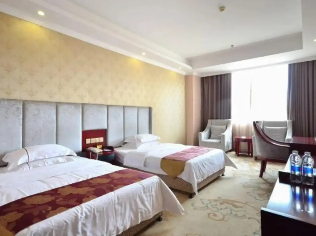 Цзуньи: Siyuan Hotel