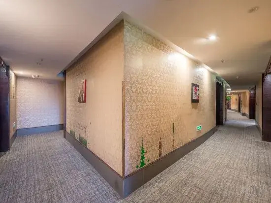 Цзиньхуа: Joy Wanjia Hotel (Wuyi Mould City Jiayuan Plaza)
