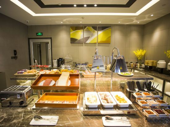 Цзаочжуан: Homeinn Selected Hotel (Zaozhuang Xuecheng Guangming West Road Railway Station)