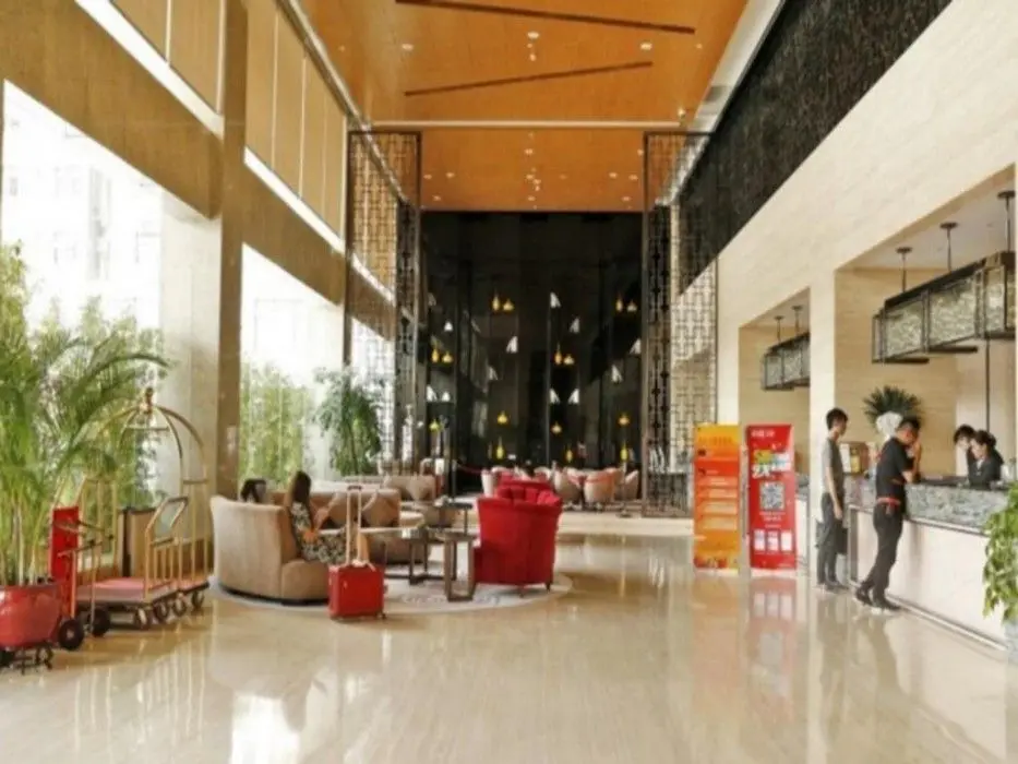 Шэньчжэнь: City Hotel