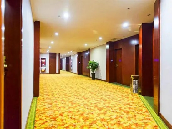 Сюйчжоу: GreenTree Inn (Xuzhou High-speed Rail Station Front Square)
