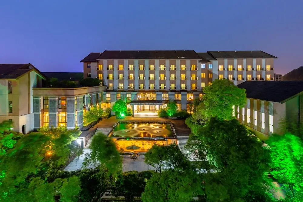 Zemei Xuanxuan and Resort Hotel — фото 1