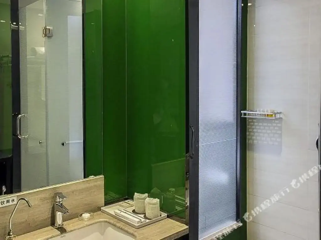 Пекин: The Olive Tree Holiday Hotel (Beijing Happy Valley Store)