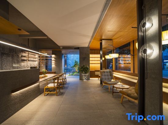 Мяньян: Liangju Hotel