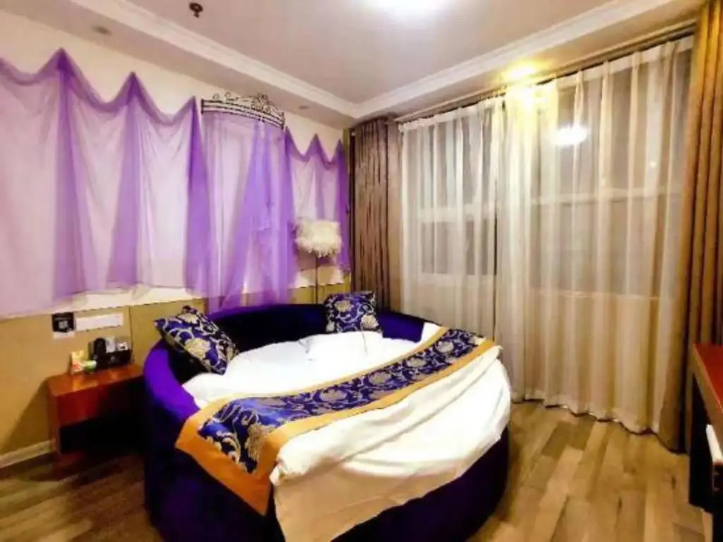 Бенгбу: Huamei Holiday Hotel