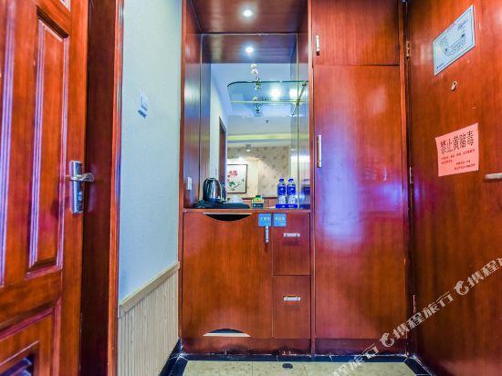 Фошань: Xingqi Business Hotel