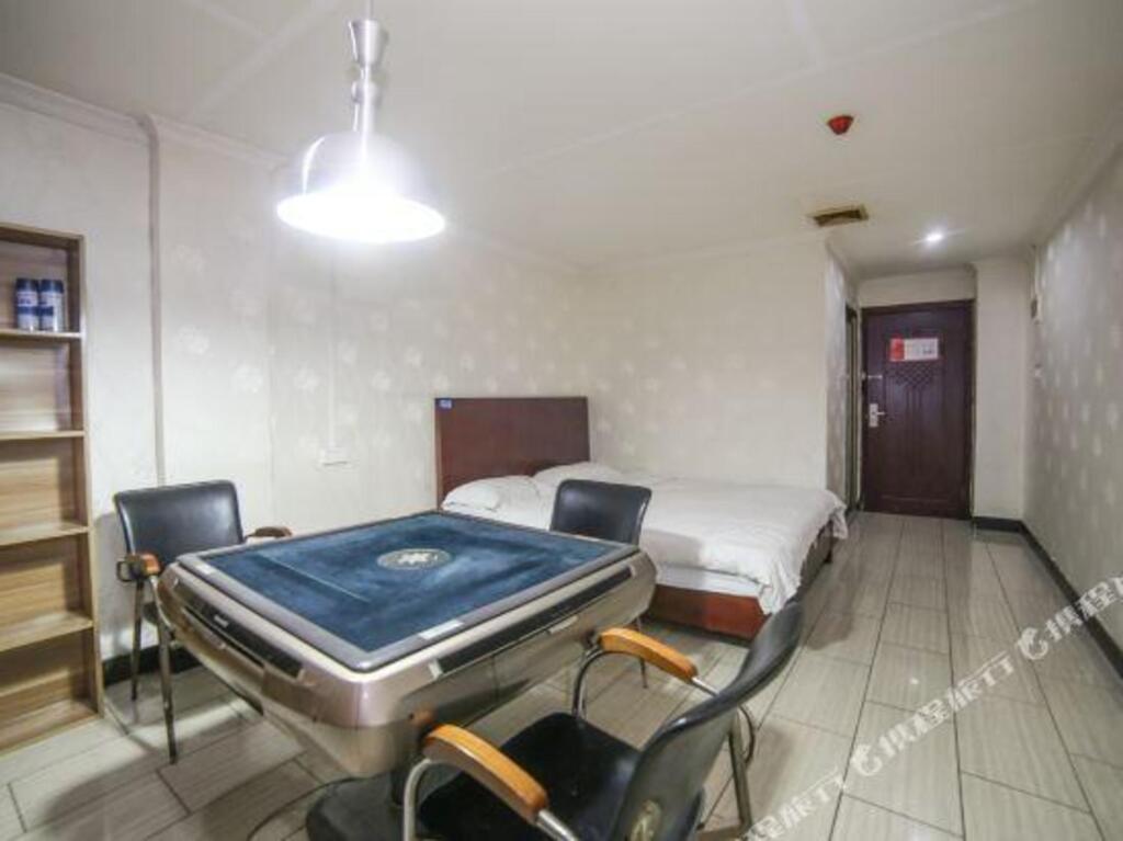 Гуанчжоу: Guangzhou Xinyiliu Hotel