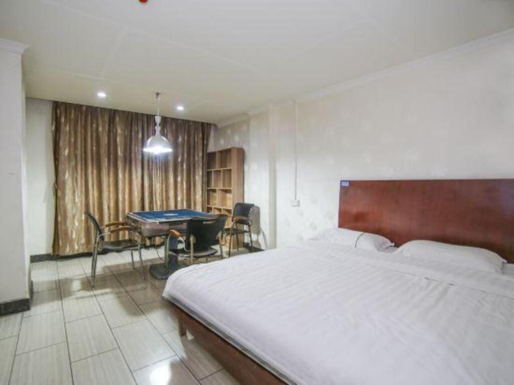 Гуанчжоу: Guangzhou Xinyiliu Hotel
