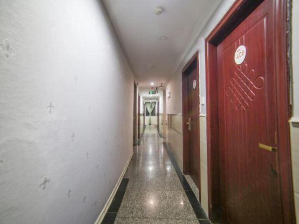 Гуанчжоу: Guangzhou Xinyiliu Hotel
