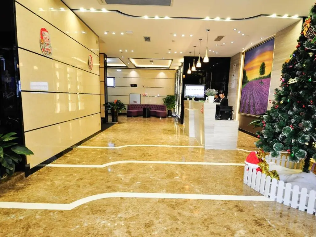 Гуанчжоу: Lavande Hotel Guangzhou Zhongshanba Metro Station Branch