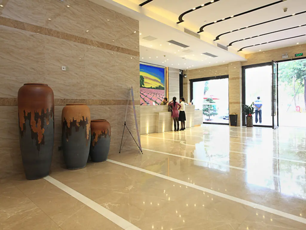 Гуанчжоу: Lavande Hotel Guangzhou Zhongshanba Metro Station Branch