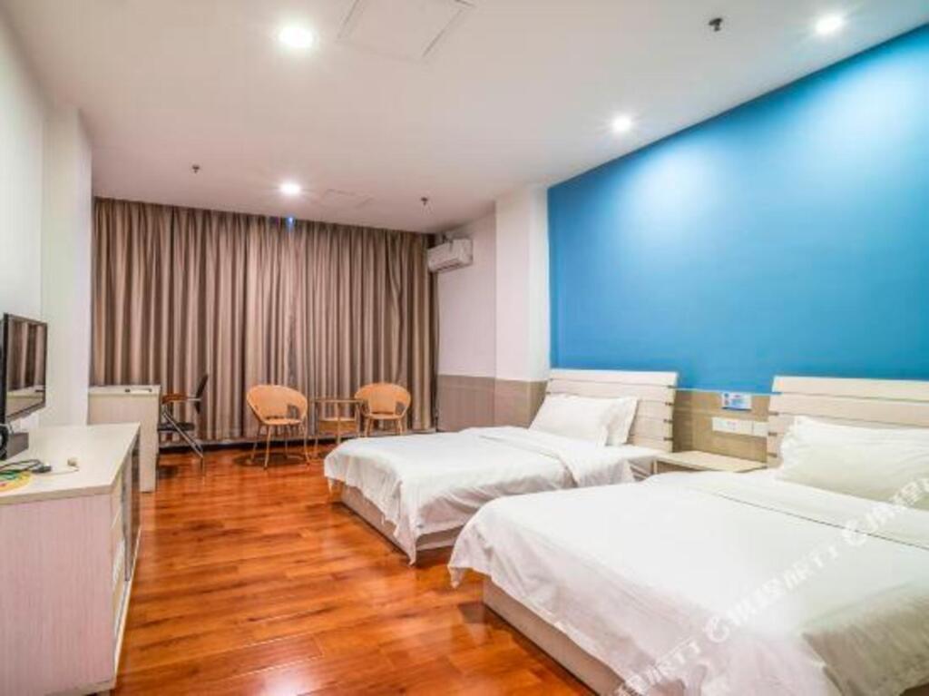 Гуанчжоу: Guangzhou Meirui Yijia Hotel (Huadu Shiling Branch)