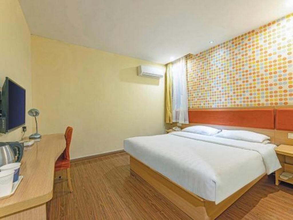 Нинбо: Good value hotel