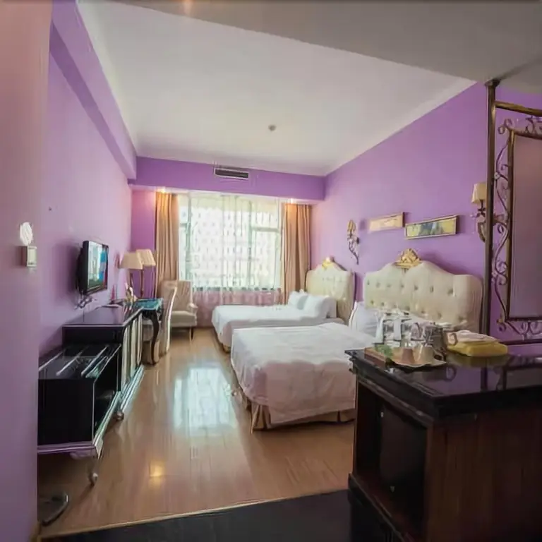 Лючжоу: Royal Hotel