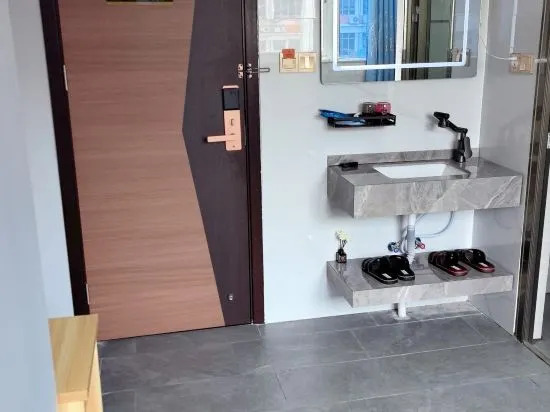 Шэньчжэнь: Shenzhen Jingbo Inn