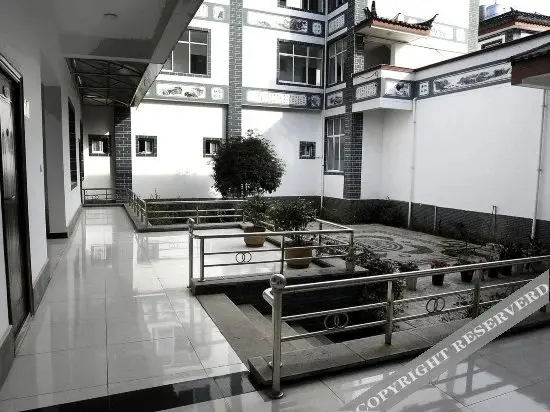 Лицзян: Xinlong Hotel Minzhu Road
