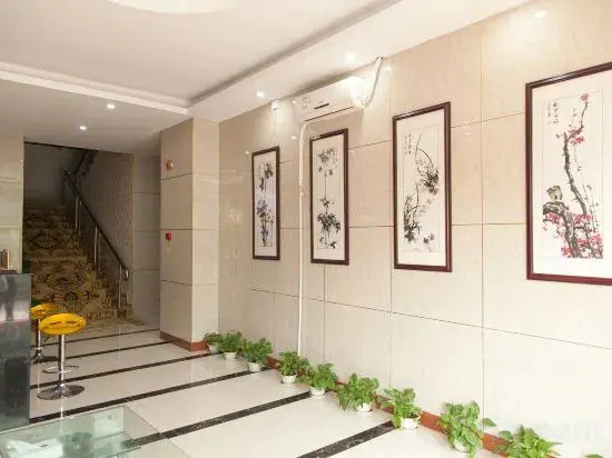 Шэньчжэнь: Shenzhen Guihua Hotel (Fubao Subway Station Branch)